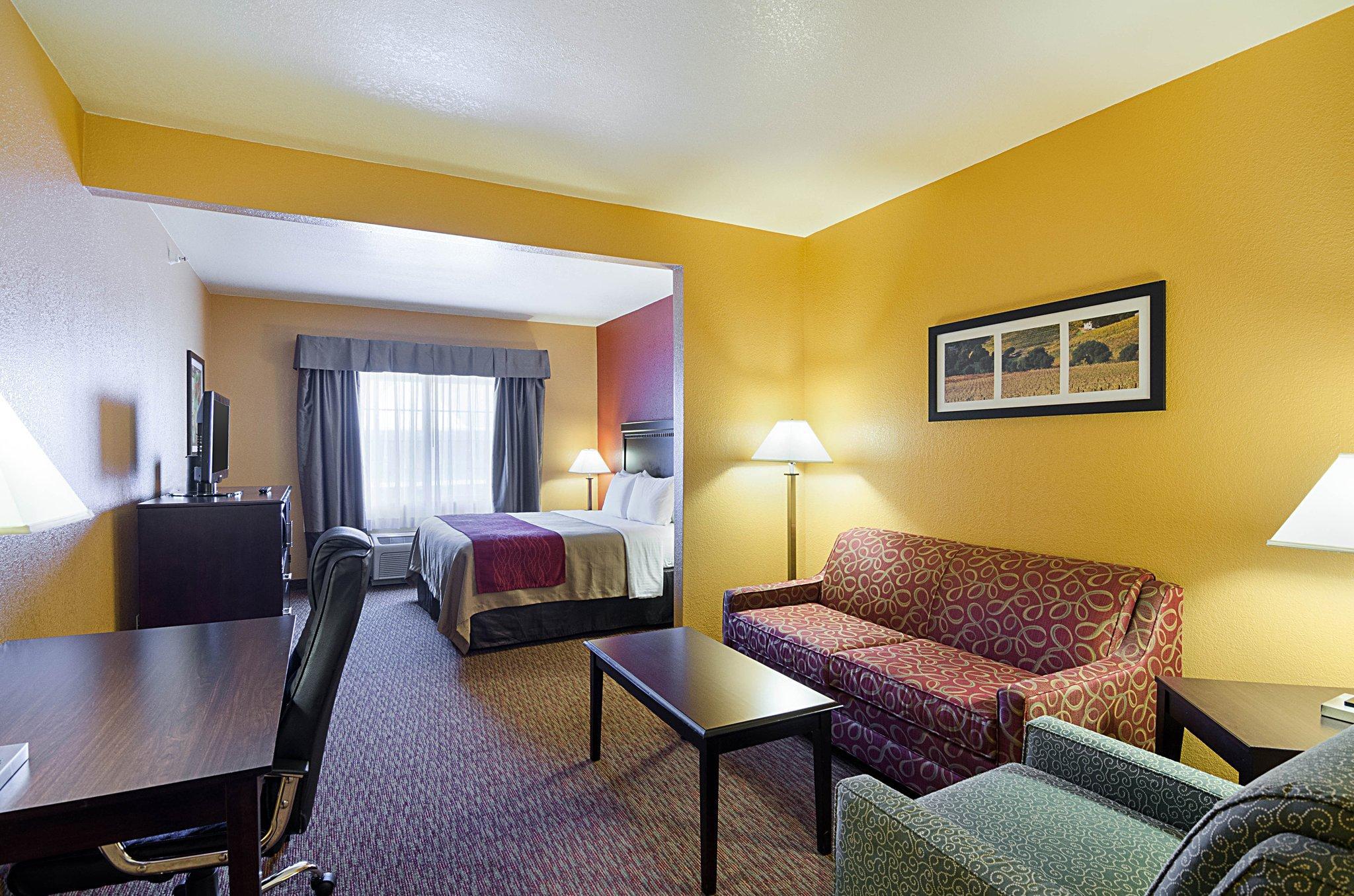 Comfort Inn & Suites Orange - Montpelier Экстерьер фото